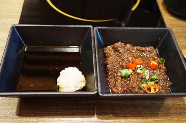 岩說精緻鍋物(台北南京店)：[南京三民] 岩說精緻鍋物: 星級食材.極究湯底的美味鍋物