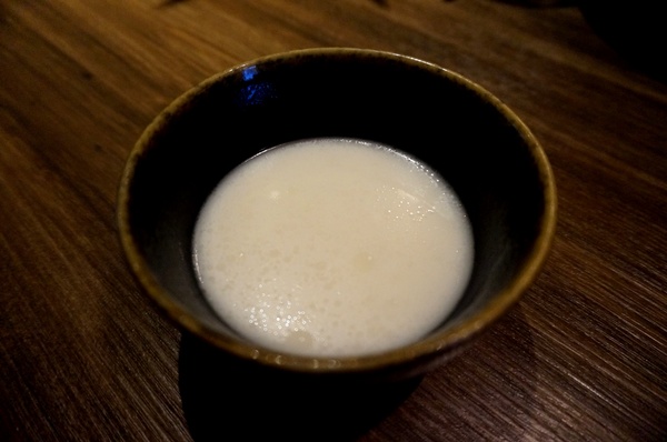 岩說精緻鍋物(台北南京店)：[南京三民] 岩說精緻鍋物: 星級食材.極究湯底的美味鍋物