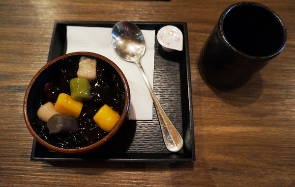 岩說精緻鍋物(台北南京店)：[南京三民] 岩說精緻鍋物: 星級食材.極究湯底的美味鍋物