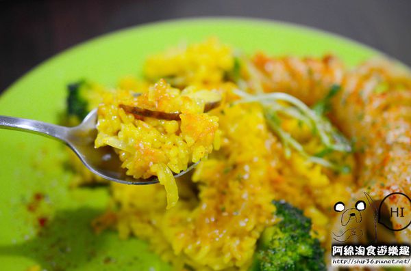 暖暖窩16號PASTA：【台北義式】【北捷新埔站】暖暖窩16號pasta-有頂皇冠的金黃燉飯．新北板橋美食/義大利麵/燉飯/捷運新埔站