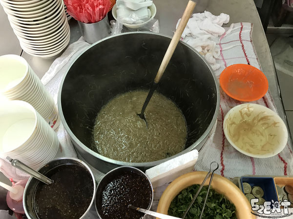 食記宜安路蚵仔麵線5.jpg