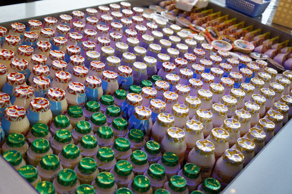 XM麻辣鍋(湖美旗艦店)：【台南-中西區】吃到飽x活跳跳海鮮...跟著無敵企鵝一起吃‧到‧爽~《XM麻辣鍋》