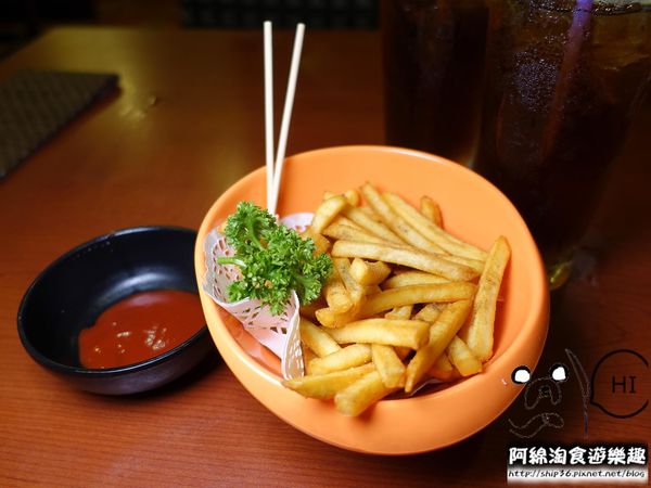 【桃園簡餐】茶自點桃園成功店.桃園美食推薦/桃園市區簡餐/火鍋/約會聚餐