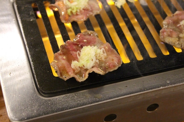 大阪燒肉雙子Futago(高雄店)：[高雄]日本人氣燒肉來拉！！！大阪燒肉雙子Futago