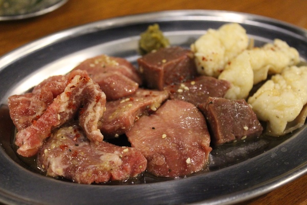 大阪燒肉雙子Futago(高雄店)：[高雄]日本人氣燒肉來拉！！！大阪燒肉雙子Futago