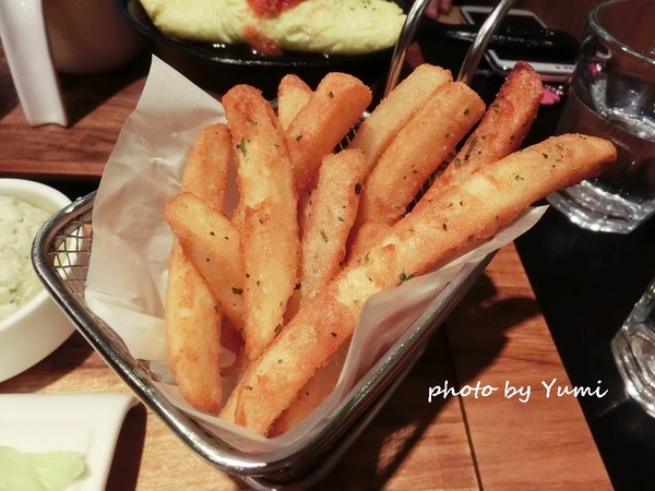 cm20151019___a8a5a9648024d41e377a99f7b7b