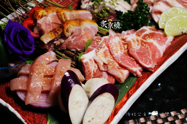 炙京燒極上燒肉:大直明水路美食『炙京燒極上燒肉』和牛/燒烤/桌邊服務