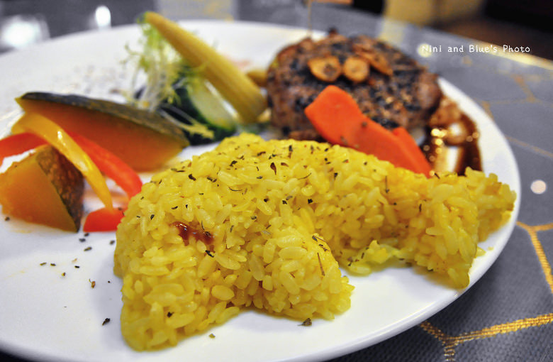 東海藝術街故事咖啡館18