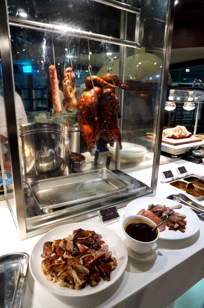 iFG遠雄購物中心-悅來秀廚：[汐止] iFG遠雄購物中心4F悅來秀廚 ：餐點豐富～牛肉湯獨有美味!