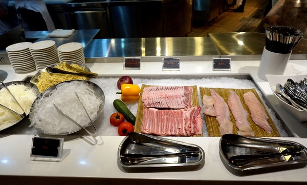 iFG遠雄購物中心-悅來秀廚：[汐止] iFG遠雄購物中心4F悅來秀廚 ：餐點豐富～牛肉湯獨有美味!