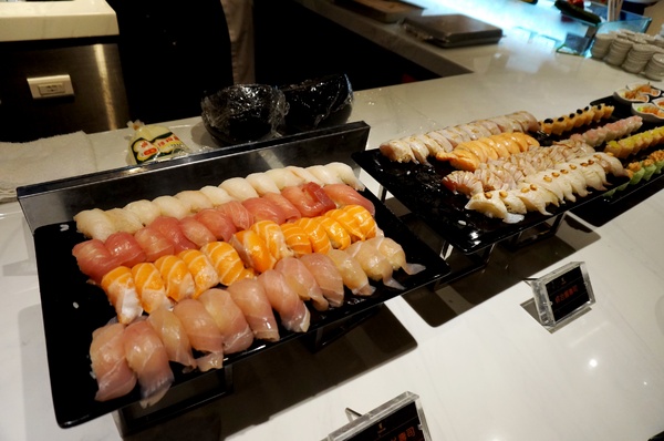 iFG遠雄購物中心-悅來秀廚：[汐止] iFG遠雄購物中心4F悅來秀廚 ：餐點豐富～牛肉湯獨有美味!