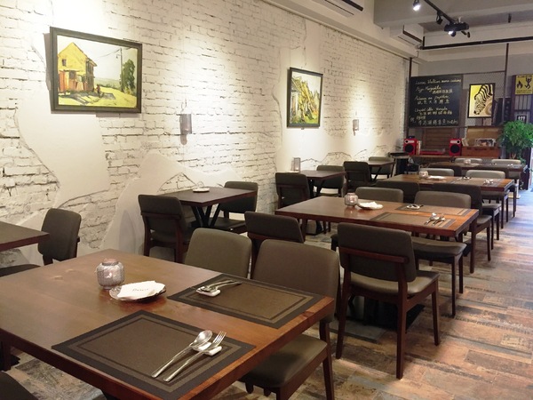 Isaac EATALIAN CUISINE：Isaac EATALIAN CUISINE