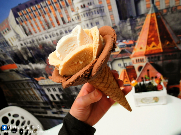 布達佩斯冰淇淋:〖台中│美食〗布達佩斯冰淇淋 ❤ 史上最美的冰淇淋!!堅持使用新鮮水果與百分百純鮮奶手工製作,再遠也要回訪的玫瑰花冰淇淋!!