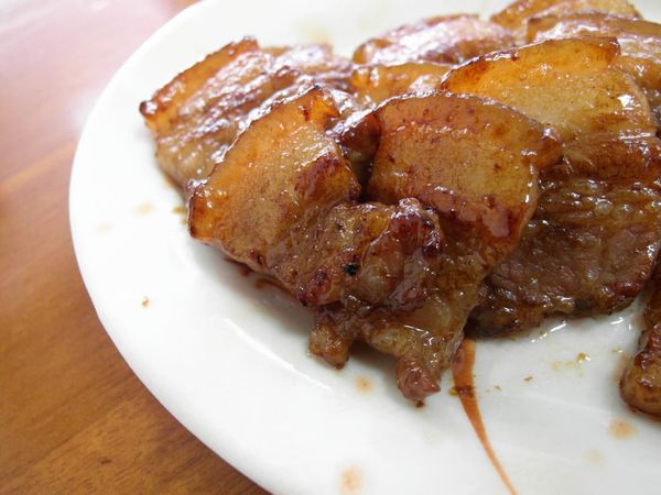 鮮寶火雞肉飯：【台南||東區】鮮寶火雞肉飯，日式醬汁～只有好吃沒有其他！