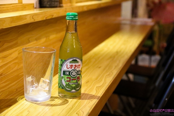 極串揚 酒場：【板橋居酒屋】☼極串揚 酒場☼來自名古屋的串炸,酥脆的外皮,不同一般的炸物,非嚐不可!下班放鬆的好去處~♥♥