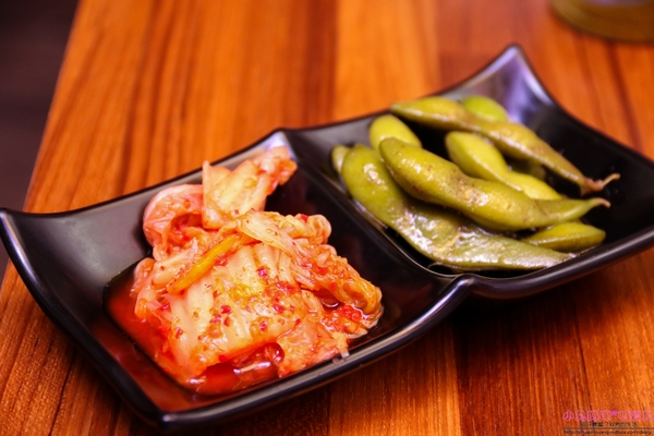 極串揚 酒場：【板橋居酒屋】☼極串揚 酒場☼來自名古屋的串炸,酥脆的外皮,不同一般的炸物,非嚐不可!下班放鬆的好去處~♥♥