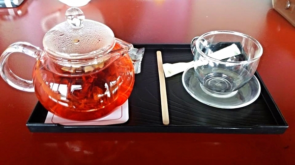 龍座咖啡:【宜蘭景點】宜蘭冬山龍座咖啡-製造浪漫非來不可,半山腰上的雙心石滬和 I ❤ U,快來創造偶像般的愛情故事吧