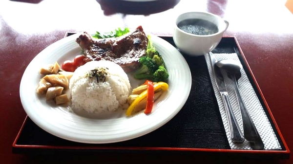 龍座咖啡:【宜蘭景點】宜蘭冬山龍座咖啡-製造浪漫非來不可,半山腰上的雙心石滬和 I ❤ U,快來創造偶像般的愛情故事吧