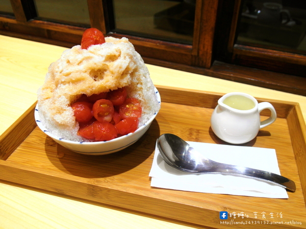 波屋 BORU BORU:〖台中│美食〗波屋 BORU BORU ❤ 夏日也有雪人出沒!!超療癒雪人刨冰,還有DIY炭烤糰子、日式蕨餅、牽絲起司球及香甜紫米紅豆湯!!
