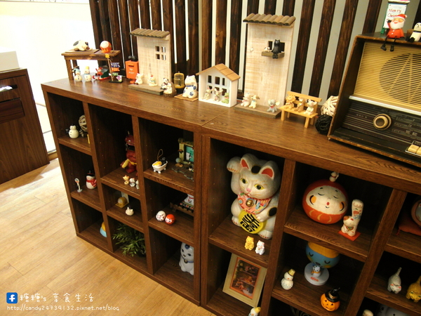 波屋 BORU BORU:〖台中│美食〗波屋 BORU BORU ❤ 夏日也有雪人出沒!!超療癒雪人刨冰,還有DIY炭烤糰子、日式蕨餅、牽絲起司球及香甜紫米紅豆湯!!