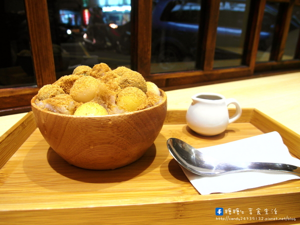 波屋 BORU BORU:〖台中│美食〗波屋 BORU BORU ❤ 夏日也有雪人出沒!!超療癒雪人刨冰,還有DIY炭烤糰子、日式蕨餅、牽絲起司球及香甜紫米紅豆湯!!