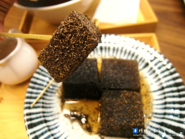 波屋 BORU BORU:〖台中│美食〗波屋 BORU BORU ❤ 夏日也有雪人出沒!!超療癒雪人刨冰,還有DIY炭烤糰子、日式蕨餅、牽絲起司球及香甜紫米紅豆湯!!