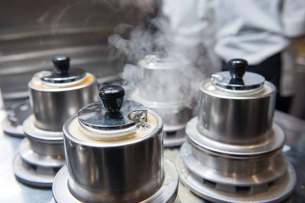 鶿克米TSUKUMI(信義微風)：日本百年老店『鶿克米tsukumi』微風信義