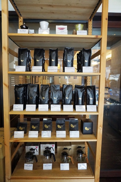 Lotty Cafe：Lotty Cafe 綠蒂咖啡：自家烘培單品咖啡／甜點／三明治