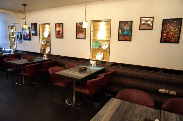 Lotty Cafe：Lotty Cafe 綠蒂咖啡：自家烘培單品咖啡／甜點／三明治