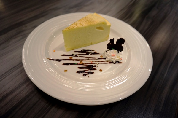 Lotty Cafe：Lotty Cafe 綠蒂咖啡：自家烘培單品咖啡／甜點／三明治