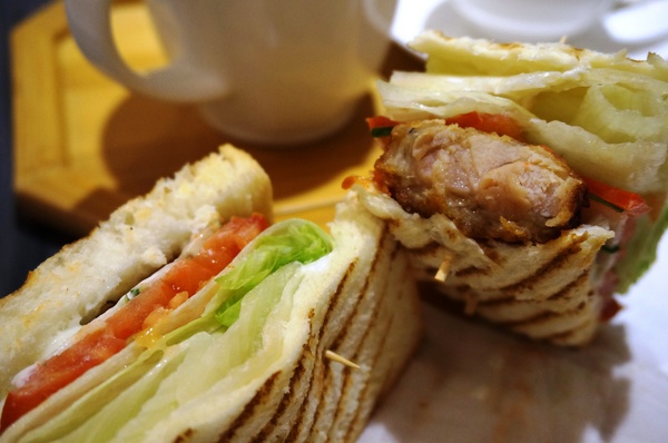 Lotty Cafe：Lotty Cafe 綠蒂咖啡：自家烘培單品咖啡／甜點／三明治