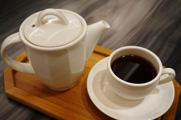 Lotty Cafe：Lotty Cafe 綠蒂咖啡：自家烘培單品咖啡／甜點／三明治