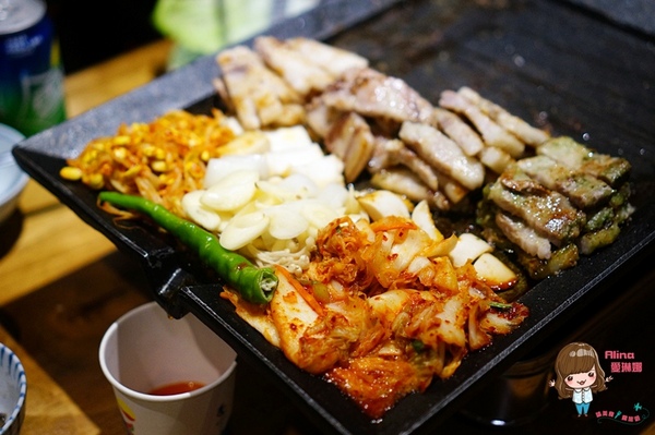 娘子韓食(市民店)：【食記】台北東區 娘子韓食 市民店 八色豬五花韓式烤肉 辣味海鮮鍋 生菜包肉最對味