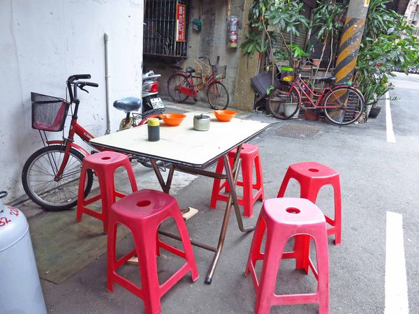 【三重美食】永福街20元大腸麵線-巷弄隱藏版麵線