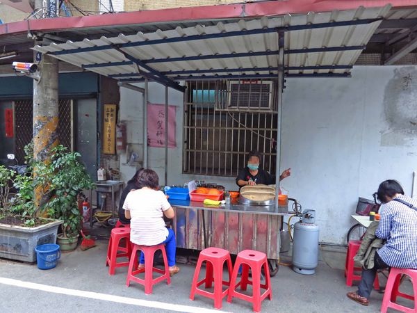 【三重美食】永福街20元大腸麵線-巷弄隱藏版麵線