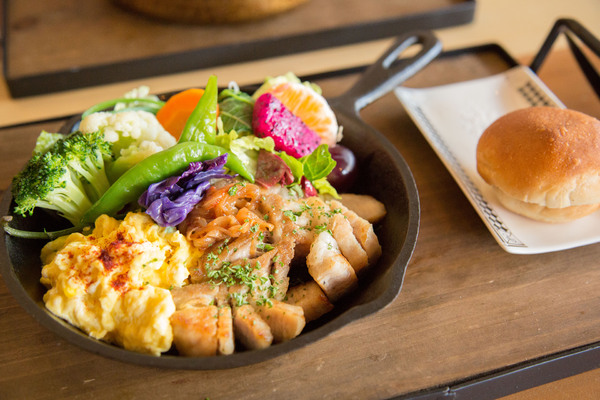 Dacci 打趣，法式廚房：[台南]澎湃法式料理。早午餐 Dacci 打趣，法式廚房