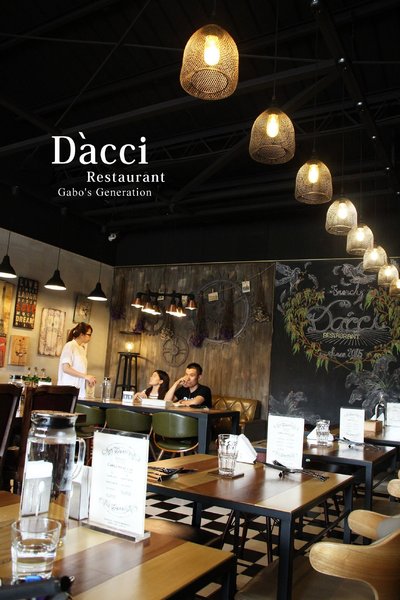 Dacci 打趣法式廚房：【台南】Dacci打趣法式廚房，絕美法式早午餐！硬脆鹹派＆甜點塔都好吃！