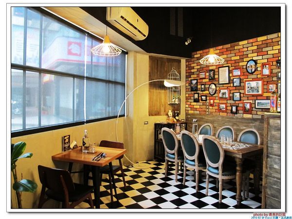 Dacci 打趣法式廚房:(台南。東區美食)Dacci 打趣,法式廚房 / 在“打趣”,你吃得到法國道地鄉村菜+國際咖啡調配師為您調製的飲品~無論是正餐時段或午茶時刻,來坐來好食^^