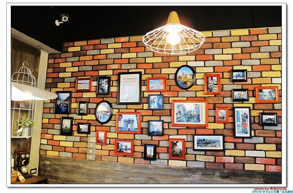 Dacci 打趣法式廚房:(台南。東區美食)Dacci 打趣,法式廚房 / 在“打趣”,你吃得到法國道地鄉村菜+國際咖啡調配師為您調製的飲品~無論是正餐時段或午茶時刻,來坐來好食^^