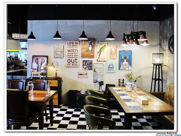 Dacci 打趣法式廚房:(台南。東區美食)Dacci 打趣,法式廚房 / 在“打趣”,你吃得到法國道地鄉村菜+國際咖啡調配師為您調製的飲品~無論是正餐時段或午茶時刻,來坐來好食^^
