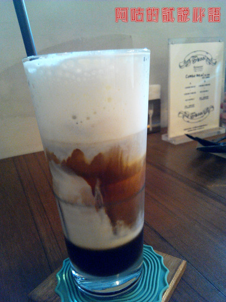 Dacci 打趣法式廚房:【臺南Ω東區】Dacci 打趣,法式廚房。餐點好吃氣氛佳,大推嫩煎鴨胸佐覆巧克力盆子醬