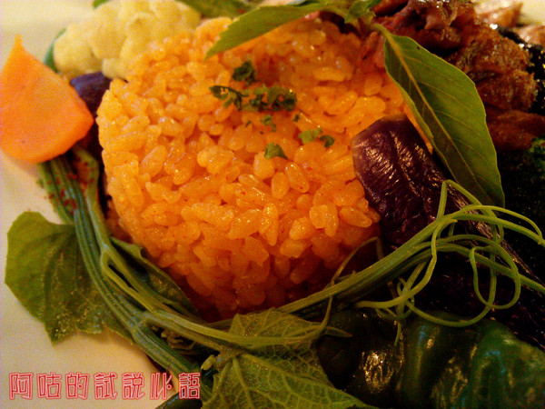 Dacci 打趣法式廚房:【臺南Ω東區】Dacci 打趣,法式廚房。餐點好吃氣氛佳,大推嫩煎鴨胸佐覆巧克力盆子醬