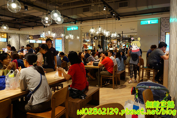 全佑甘草芭樂(新光三越 台南西門店):【台南-中西區】燕巢牛奶x紅心芭樂...8種中藥的古早味甘草汁...健康無負擔...《全佑甘草芭樂》