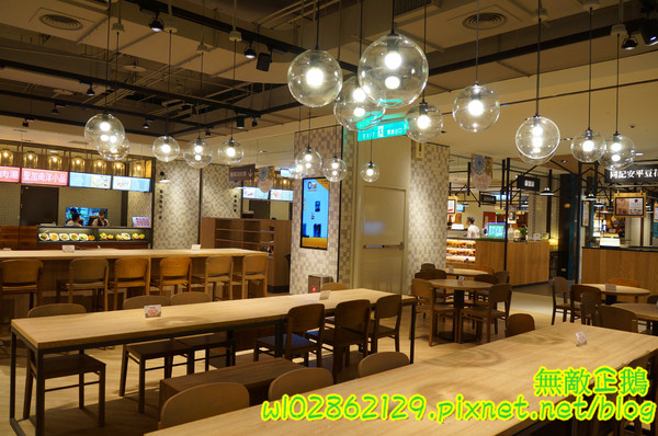 全佑甘草芭樂(新光三越 台南西門店):【台南-中西區】燕巢牛奶x紅心芭樂...8種中藥的古早味甘草汁...健康無負擔...《全佑甘草芭樂》