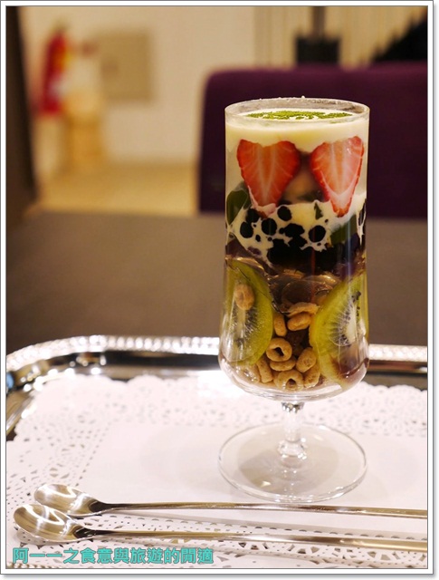 Purple宇治抹茶專賣:台中綠園道 PURPLE抹茶沙龍 時尚貴婦下午茶~鹹的抹茶料理一樣讚