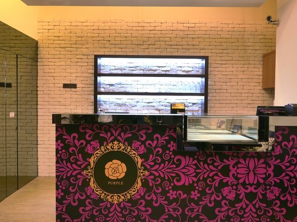 PURPLE Matcha Salon：1041020[官本金文愛台灣]台中市西區THE ONE草悟道誠品綠園道商圈PURPLE Matcha Salon台中第四家正宗抹茶店開張抹茶控尖叫吧