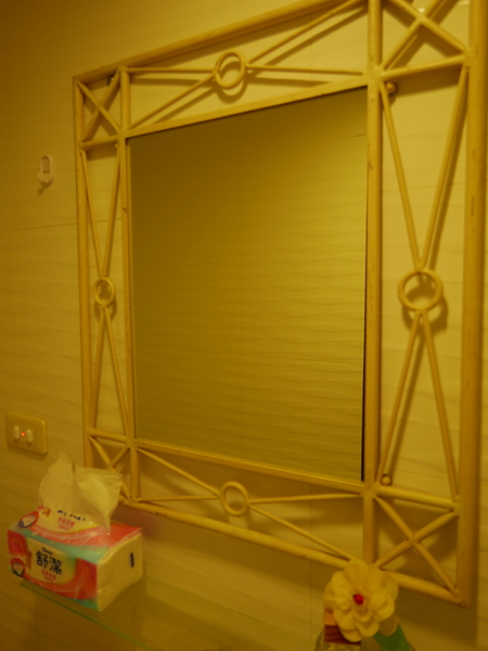 PURPLE Matcha Salon：1041021[官本金文愛台灣]二訪台中市西區THE ONE草悟道誠品綠園道商圈PURPLE Matcha Salon美味的抹茶貴妃凍飲抹茶控繼續尖叫吧平價消費高檔享受CP值超高