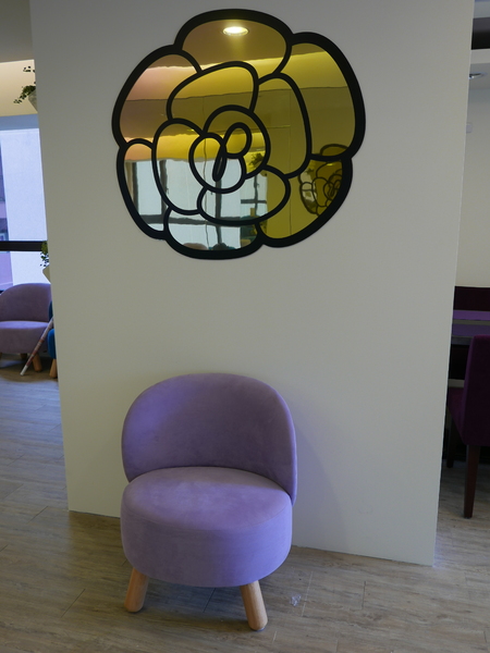 PURPLE Matcha Salon：1041021[官本金文愛台灣]二訪台中市西區THE ONE草悟道誠品綠園道商圈PURPLE Matcha Salon美味的抹茶貴妃凍飲抹茶控繼續尖叫吧平價消費高檔享受CP值超高