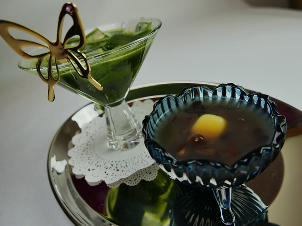 PURPLE Matcha Salon：1041020[官本金文愛台灣]台中市西區THE ONE草悟道誠品綠園道商圈PURPLE Matcha Salon台中第四家正宗抹茶店開張抹茶控尖叫吧