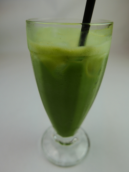 PURPLE Matcha Salon：1041020[官本金文愛台灣]台中市西區THE ONE草悟道誠品綠園道商圈PURPLE Matcha Salon台中第四家正宗抹茶店開張抹茶控尖叫吧